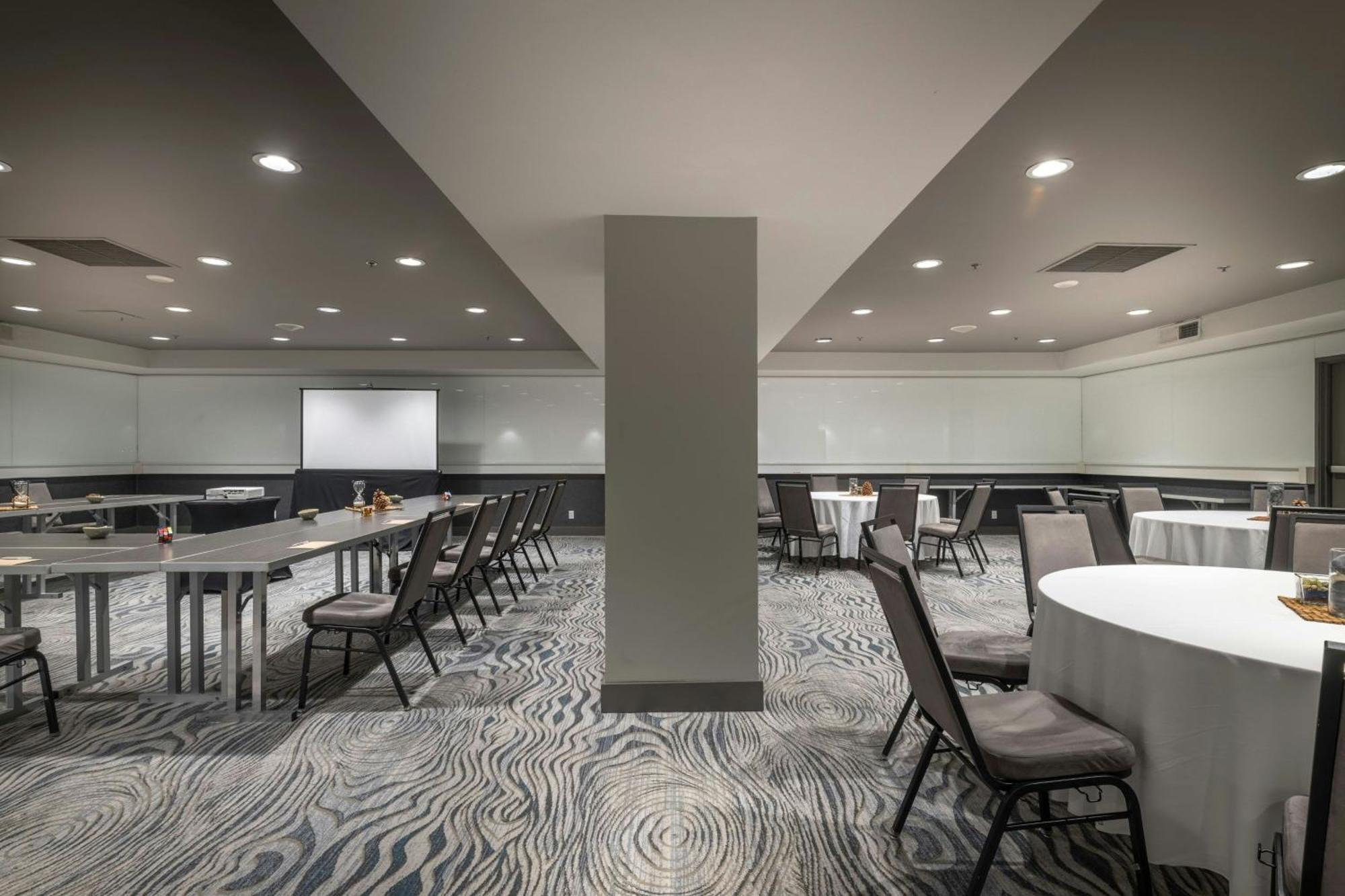 Renaissance Reno Downtown Hotel & Spa Extérieur photo