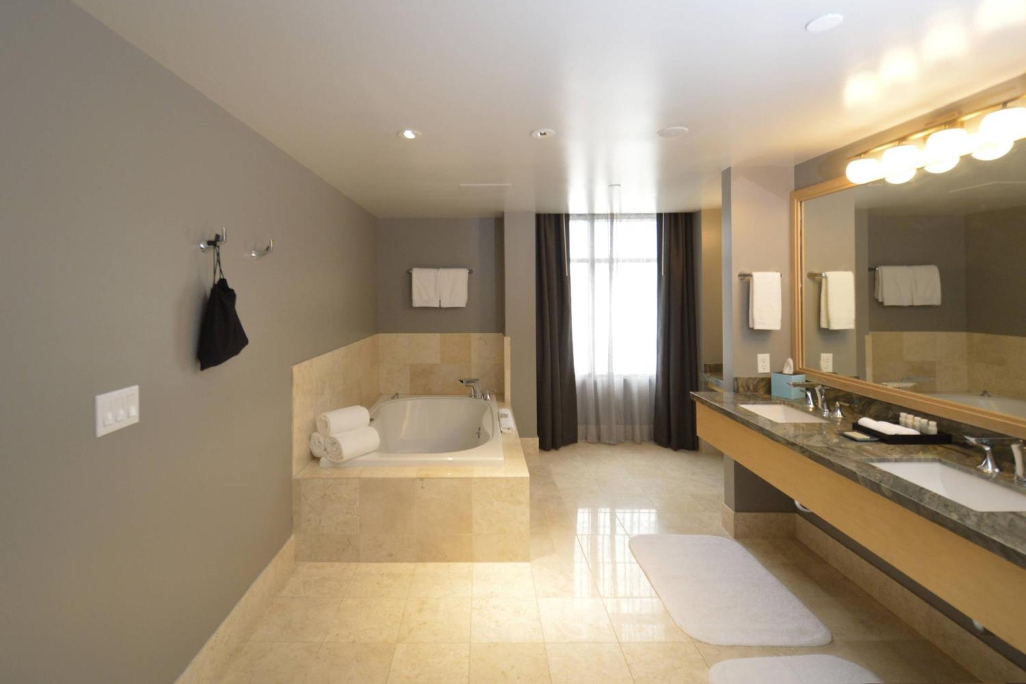 Renaissance Reno Downtown Hotel & Spa Extérieur photo